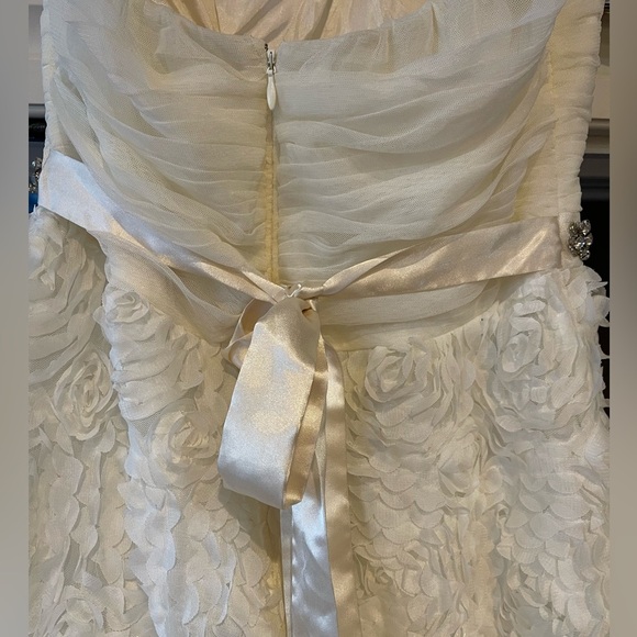 🔥NWT Beautiful ivory formal gown by As U Wish for prom/special occasion size 5 - Picture 3 of 9